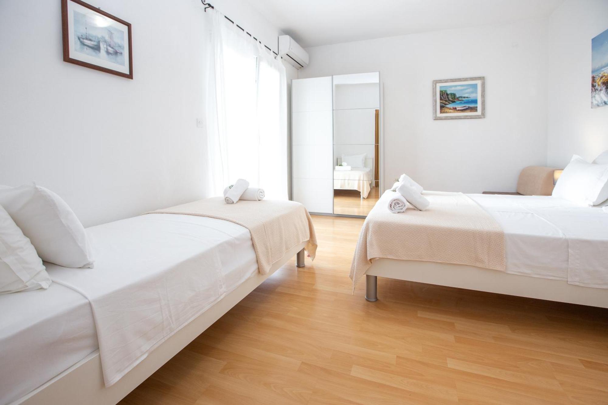 Villa Veca Starigrad Paklenica Εξωτερικό φωτογραφία