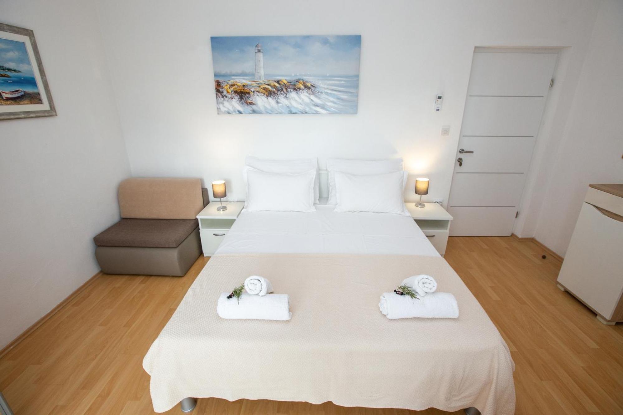 Villa Veca Starigrad Paklenica Εξωτερικό φωτογραφία