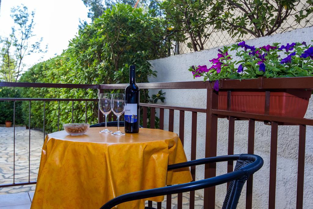 Villa Veca Starigrad Paklenica Εξωτερικό φωτογραφία