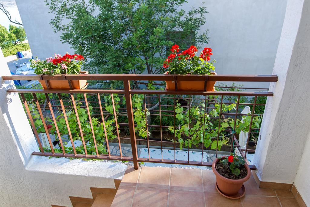 Villa Veca Starigrad Paklenica Εξωτερικό φωτογραφία