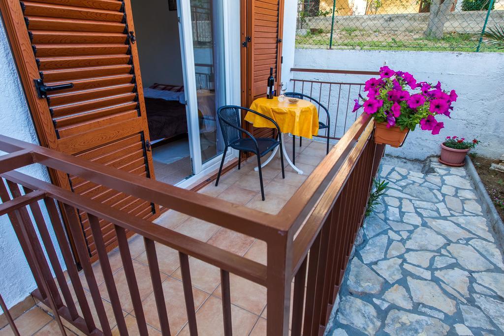 Villa Veca Starigrad Paklenica Εξωτερικό φωτογραφία