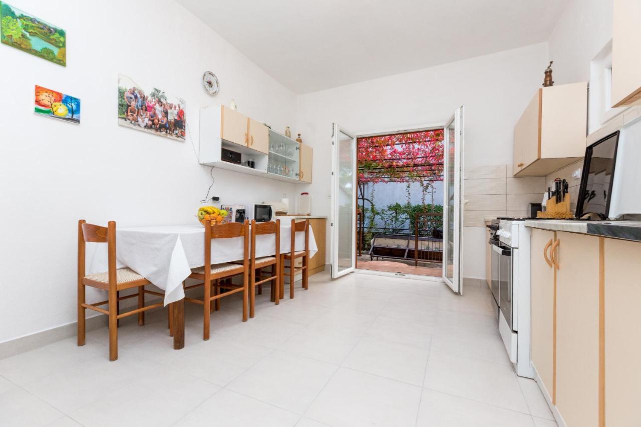 Villa Veca Starigrad Paklenica Εξωτερικό φωτογραφία